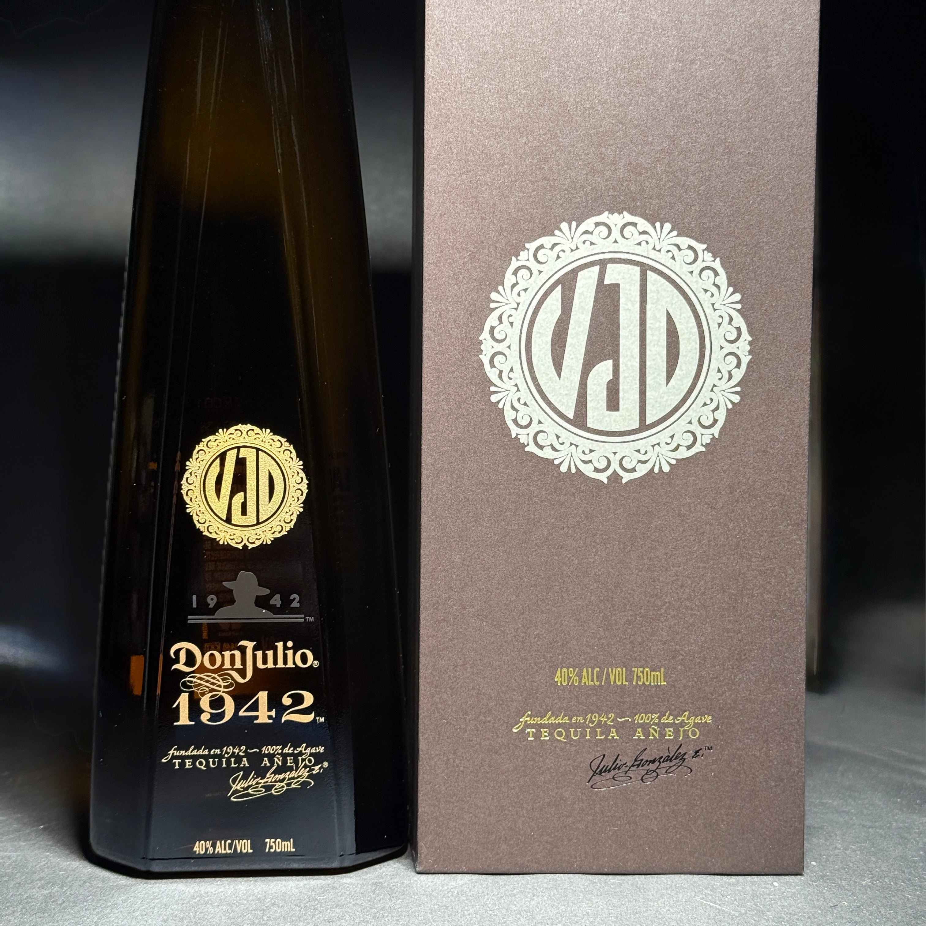 Engraved Don Julio 1942 w/ Engraved Box - engraveVine