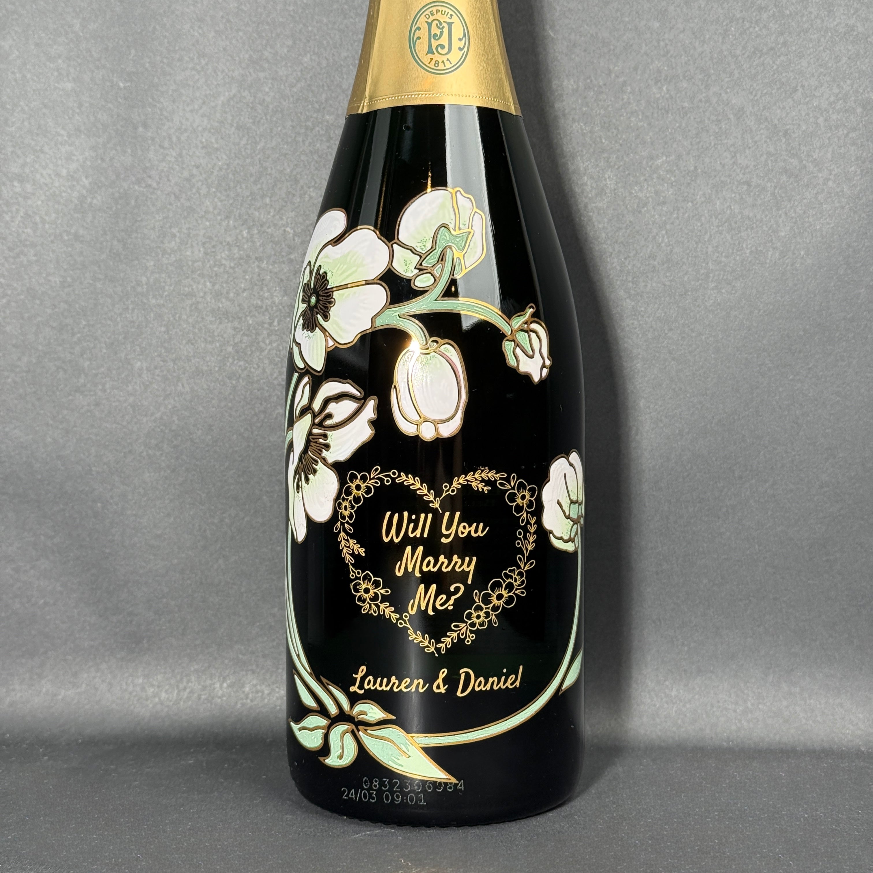 Engraved Perrier Jouet Belle Brut - engraveVine
