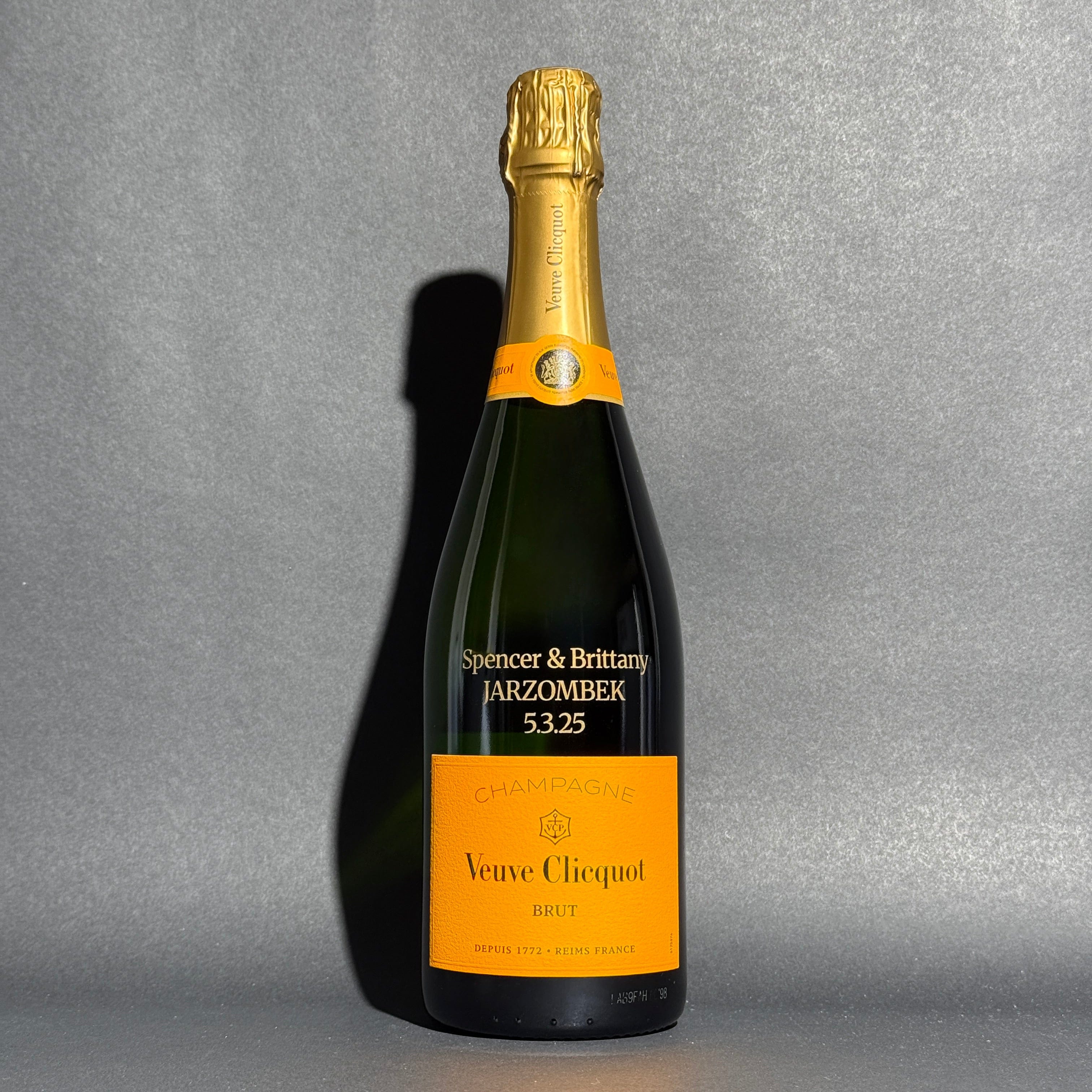 Engraved Veuve Clicquot Brut - engraveVine