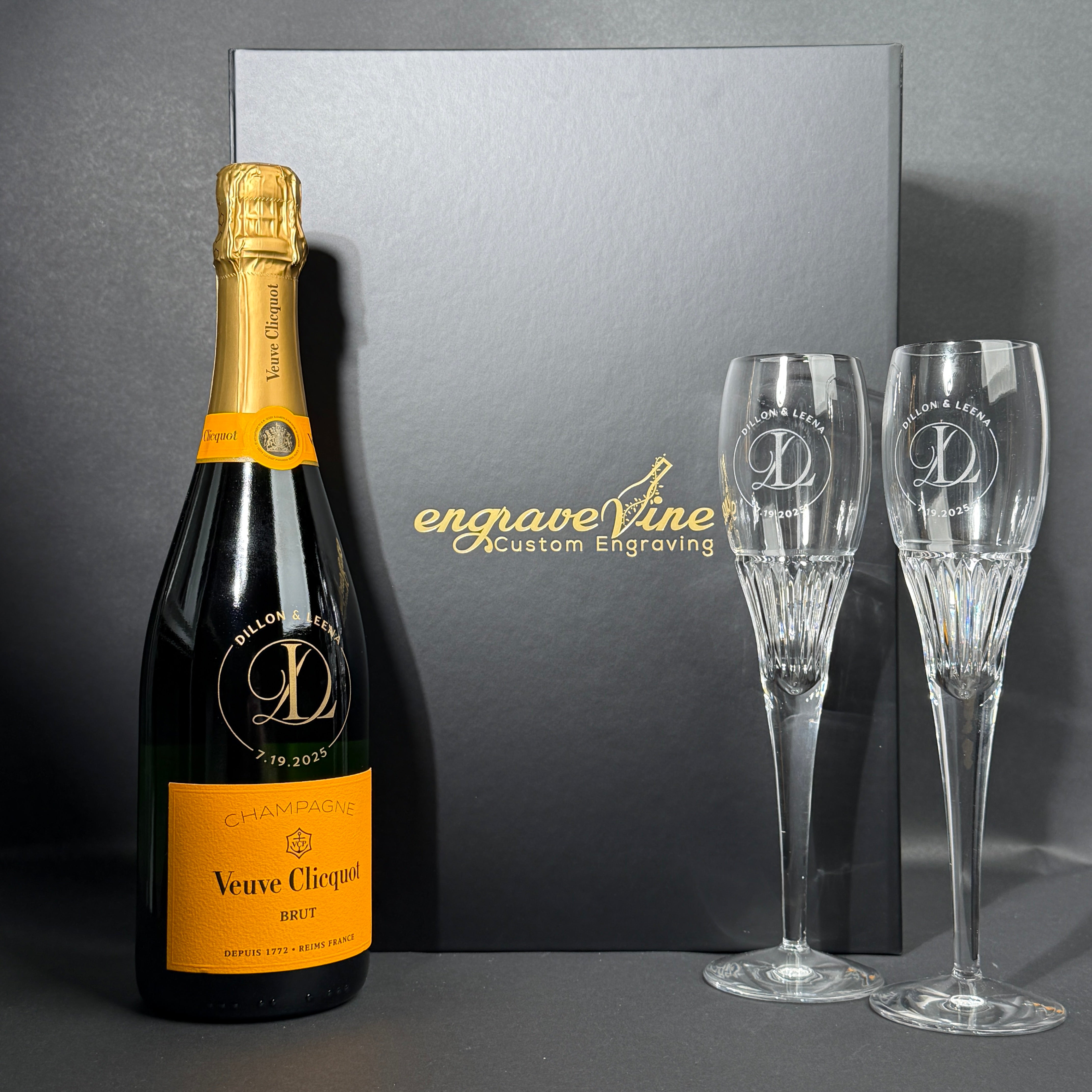Engraved Veuve Clicquot Gift Set - engraveVine
