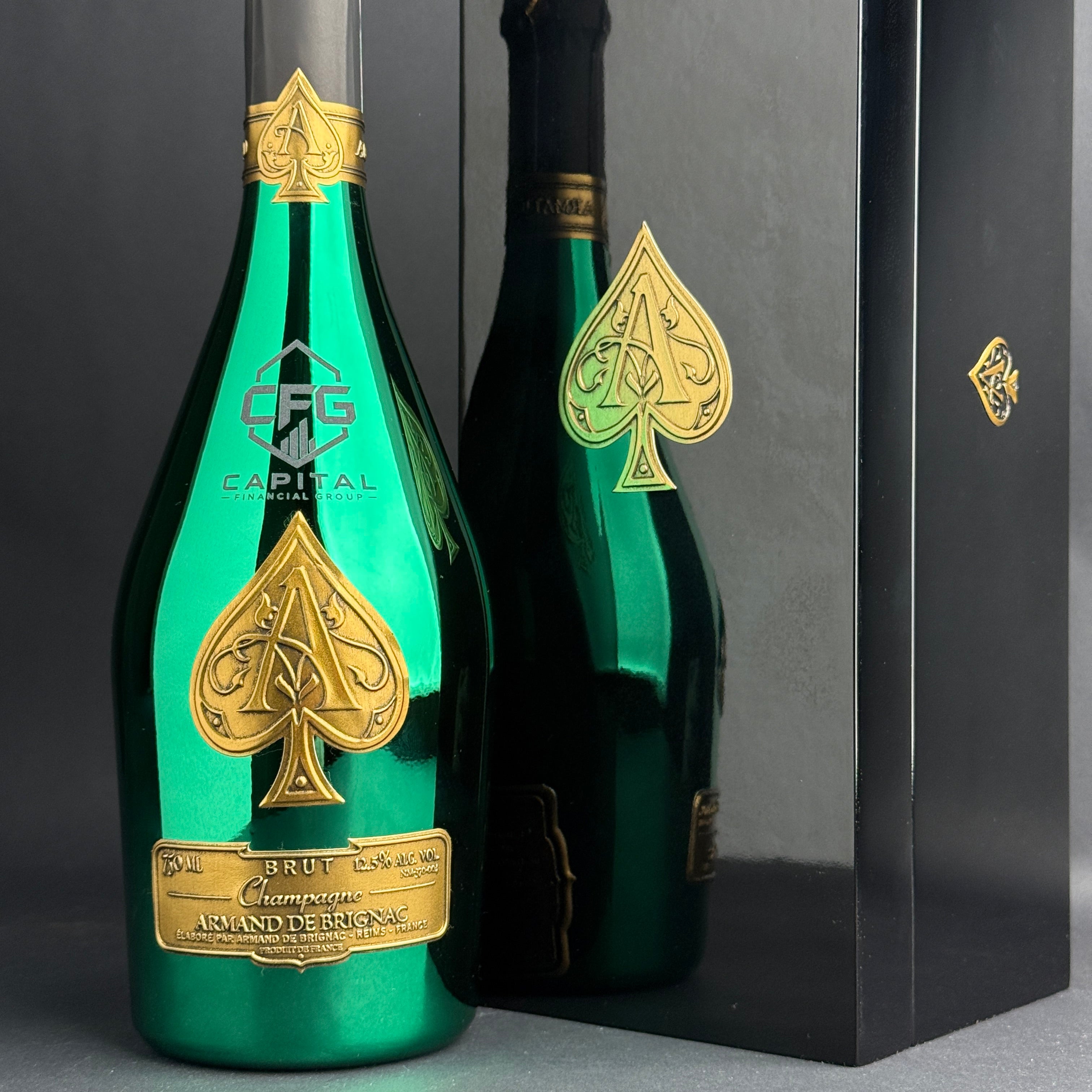 阿曼德·布里尼亚克 (Armand De Brignac) 绿色黑桃 A 干型香槟