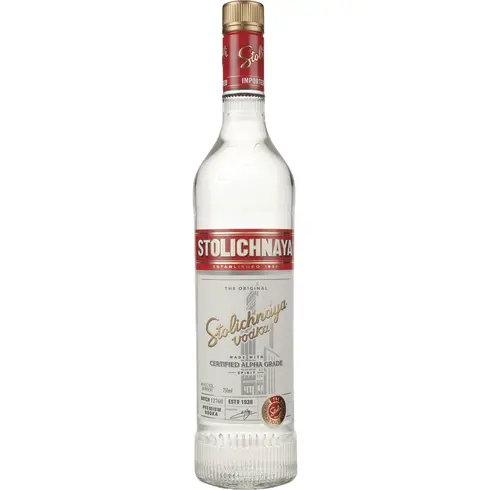 Stolichnaya Vodka - engraveVine