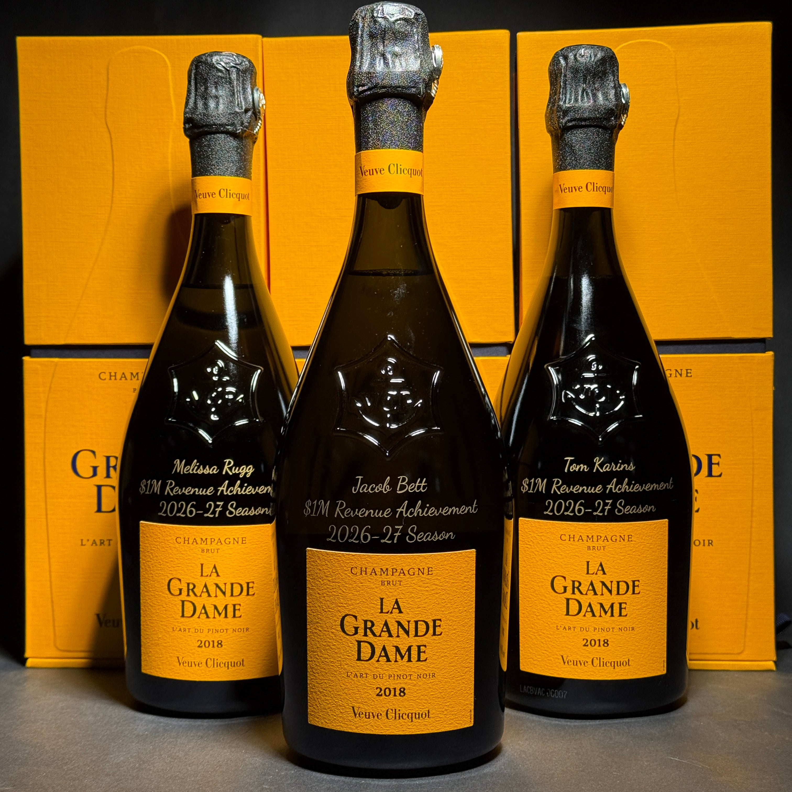 Engraved Veuve Clicquot Yellow Label Brut – Personalized Champagne