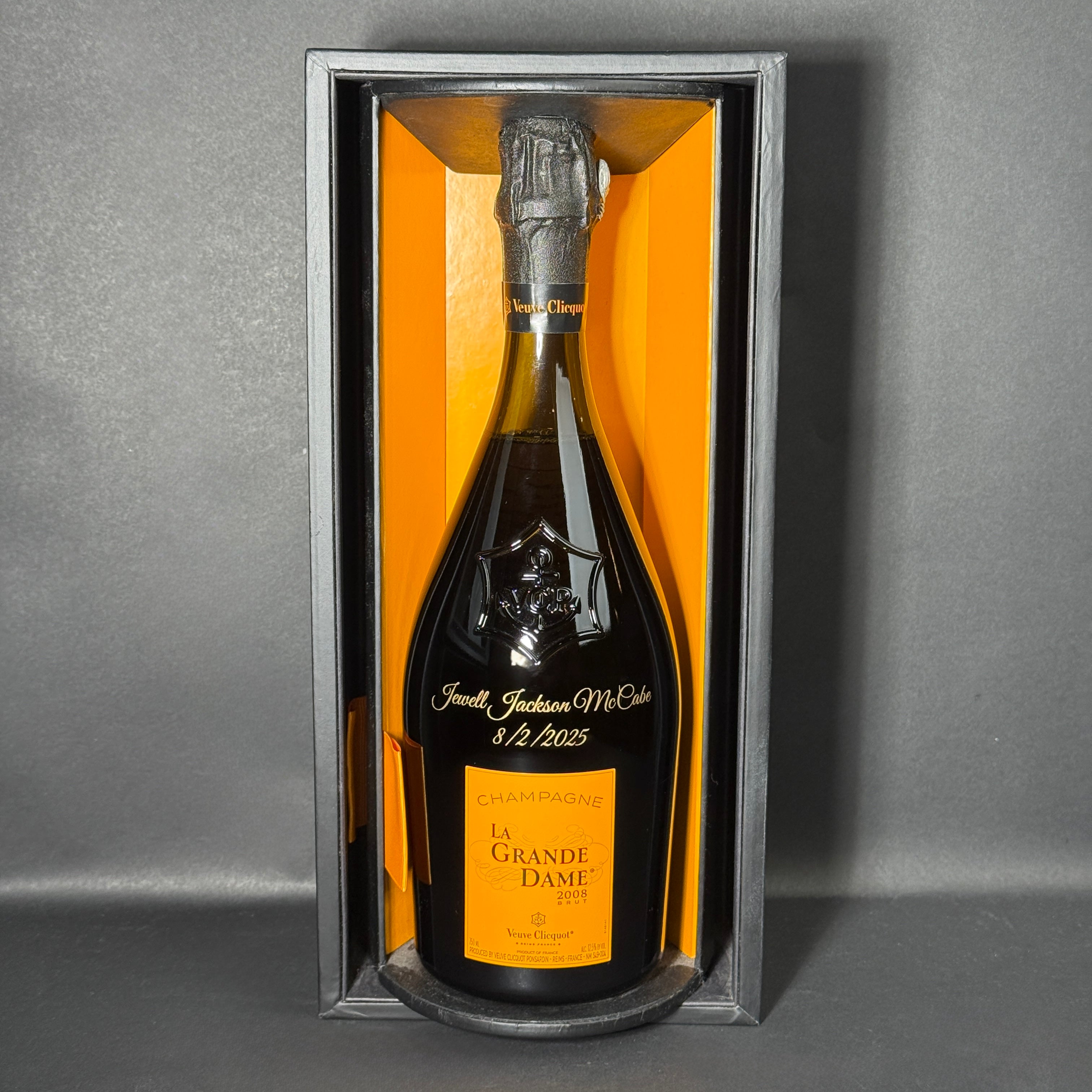 Veuve Clicquot La Grand Dame - engraveVine